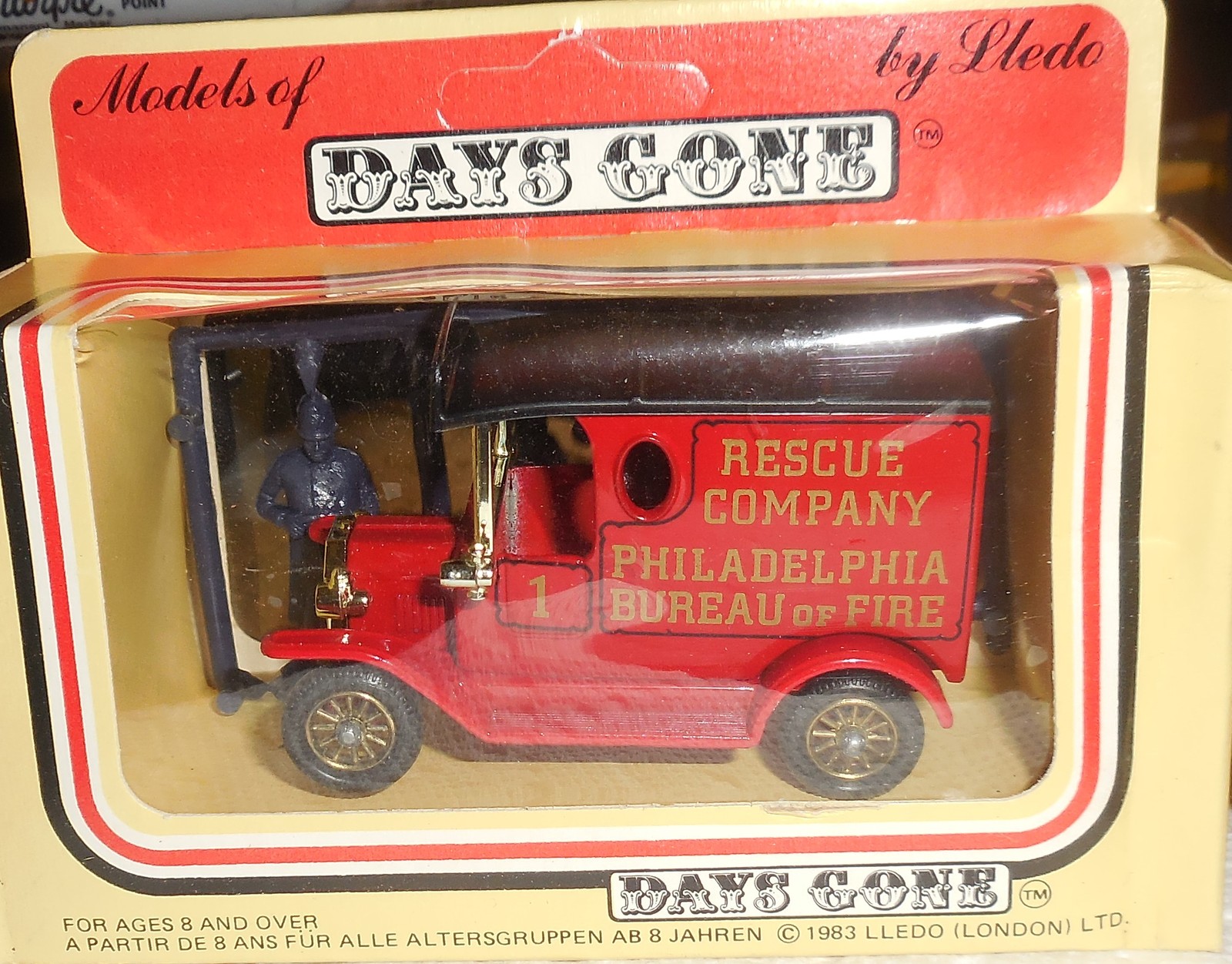 1984 LLedo Days Gone 1912 Modet T Red Rescue w/3 Figures Mint In Sealed Box