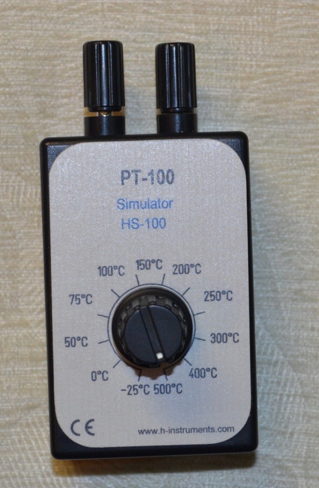 PT100 RTD simulator & tester HS100. Temperature Calibrators