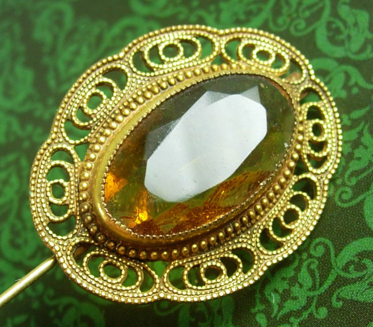 Antique Victorian Golden Topaz Brooch Large beautiful filigree frame C clasp Pins, Brooches