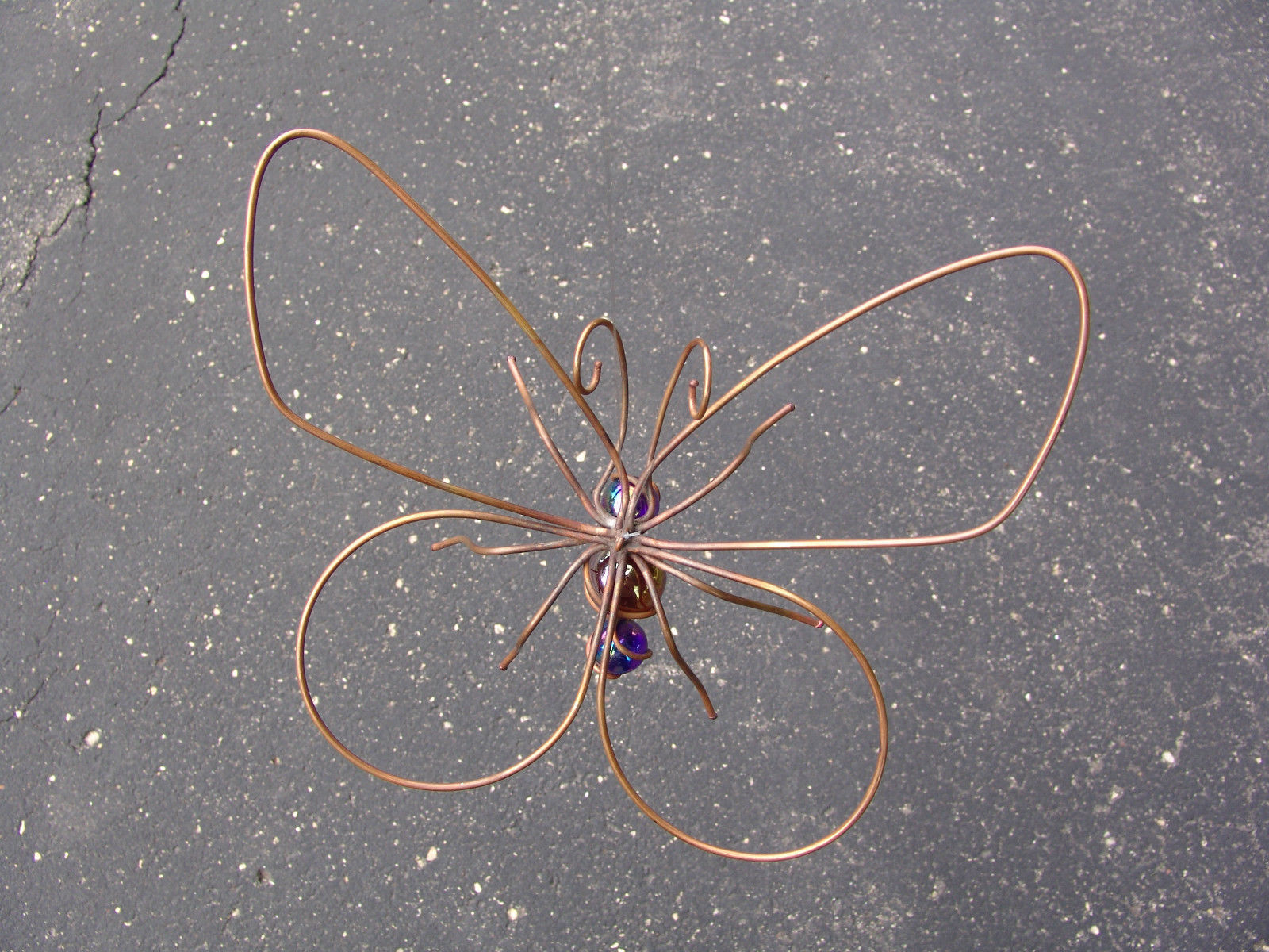 HANDCRAFTED COPPER WIRE BUTTERFLY SCULPTURE HANGER (Magpie Fairy
