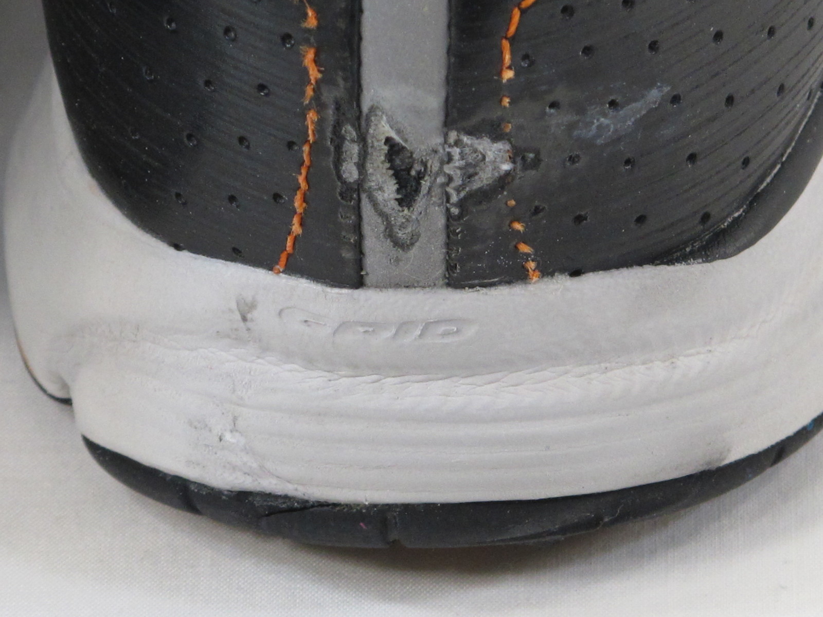 saucony outduel mens