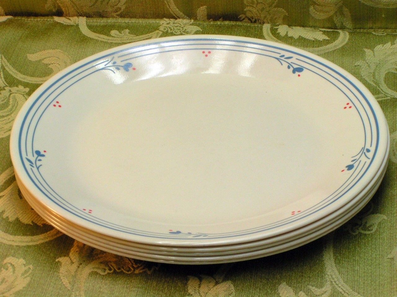 Corning Dinner Plates 1 customer review and 1 listing