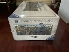 New SEALED Ravensburger Puzzle 32000 pcs HUGE New York City Window 17.85’ x 6.3’ image 2