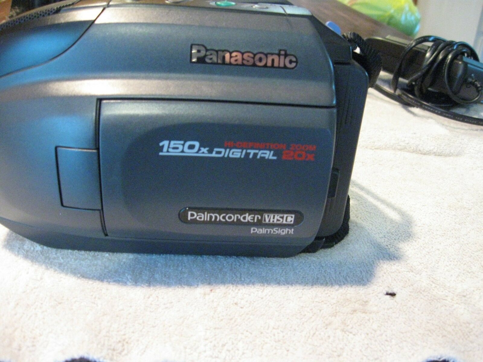 Panasonic Camcorder Palmcorder VHSC 150X Digital 20 X with case