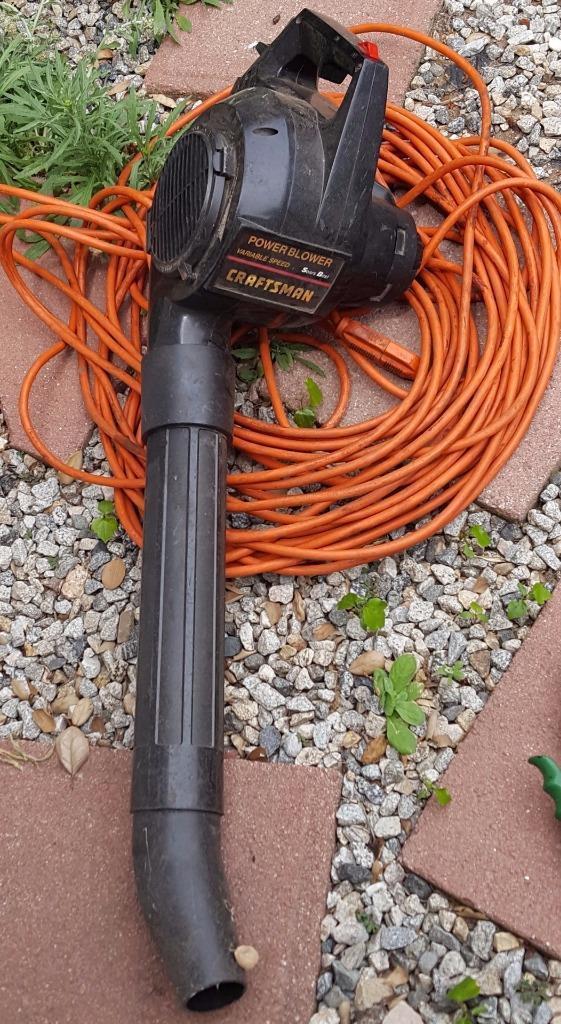 Nice Gently Used Craftsman Variable Speed Power Blower VGC