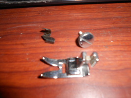 Sears 158 Low Shank ZZ Satin Stitch Foot w/Thumb Screw #135 &amp; Thread Cut... - $10.00