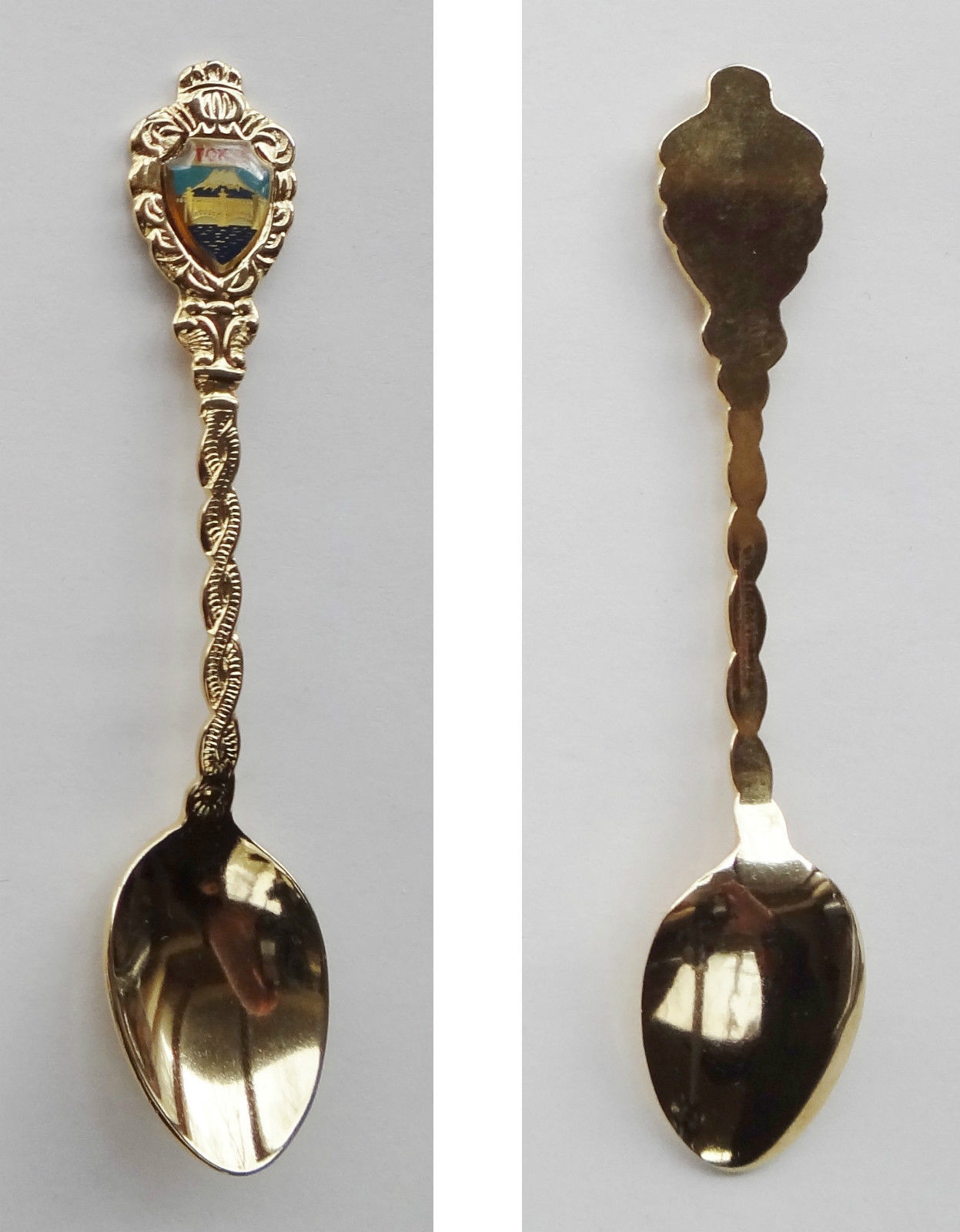 Collector Souvenir Spoon Japan Tokyo Seimon Ishibashi Bridge Mount Fuji