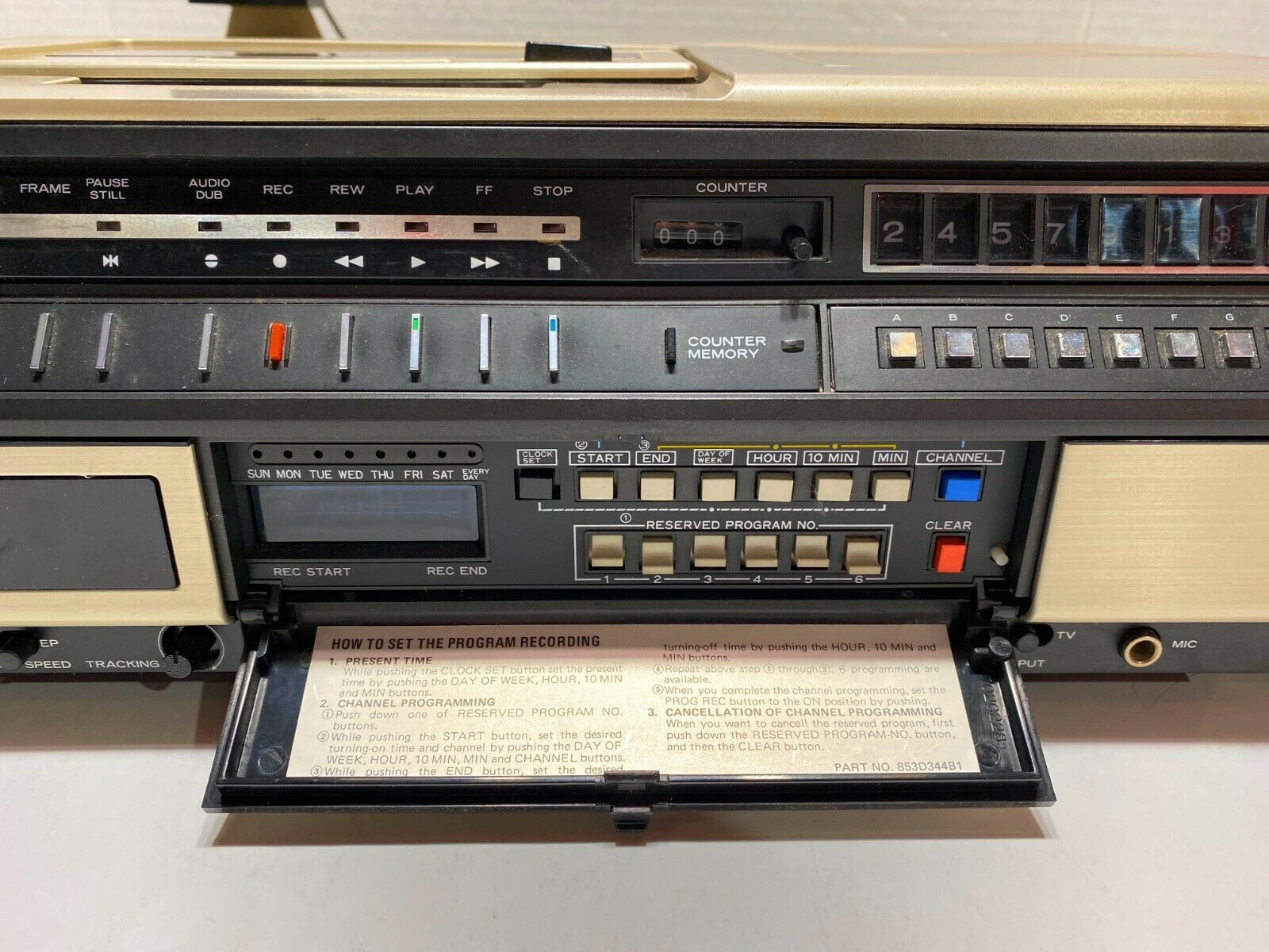 Vintage 1980 Mitsubishi HS-300U Top Loading VCR with Remote and Sensor ...