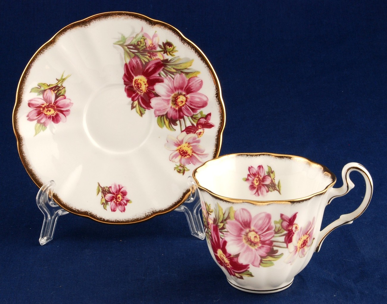 adderley-floral-cup-saucer-h1089-fine-bone-china-england-cosmos