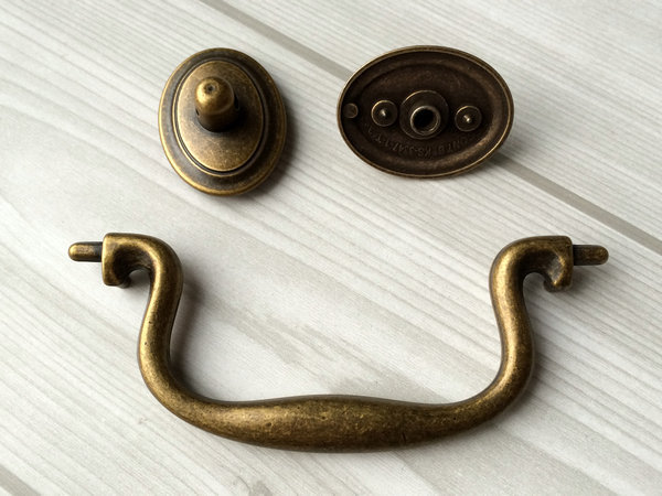 4 Vintage Style Drawer Pulls Handles Dresser Pull Bail Antique Bronze   JD46AB E 