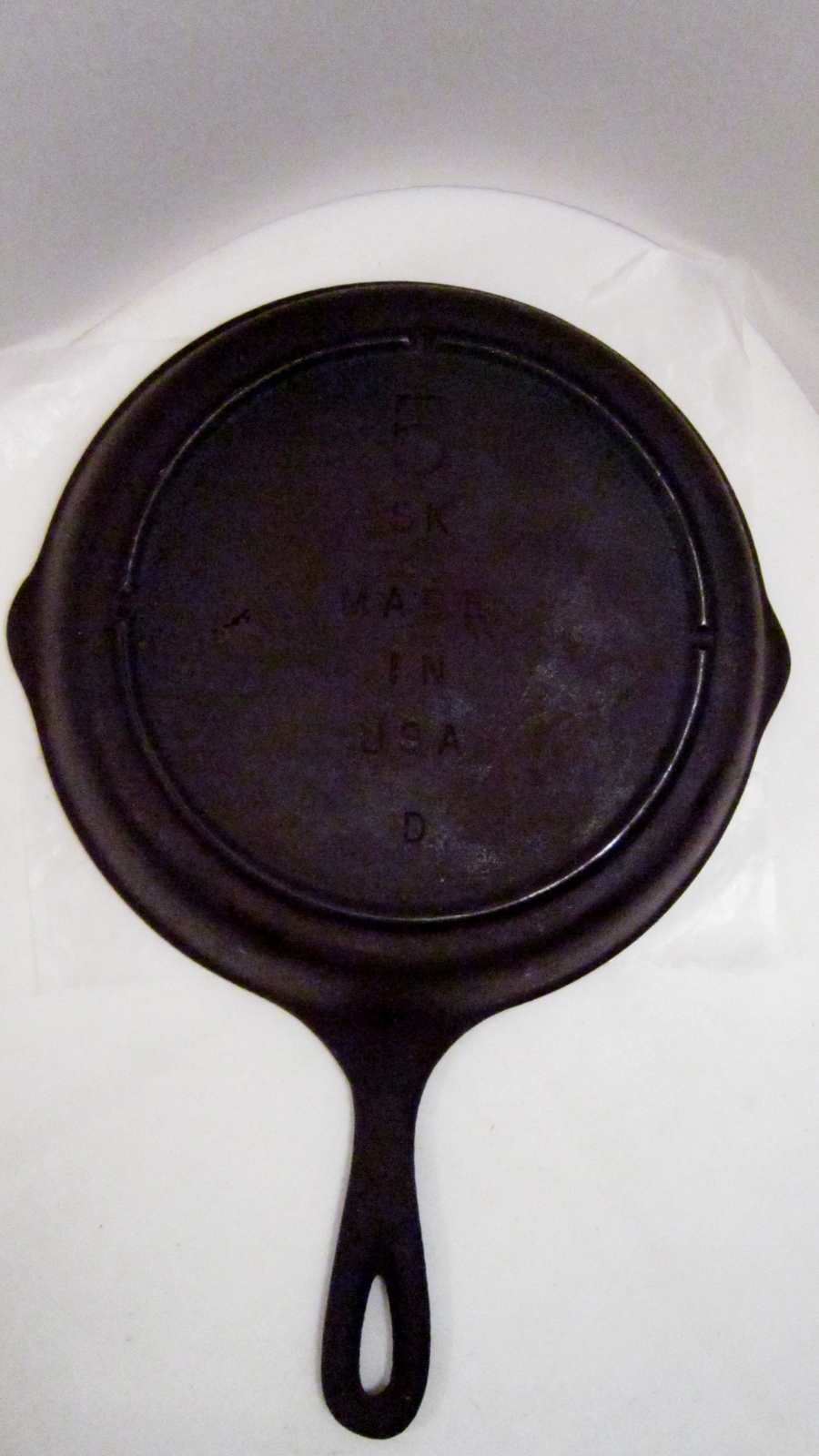 Cast Iron Skillet 8 inch Lodge Made in Tennessee, SK Number 5 - Cast Iron