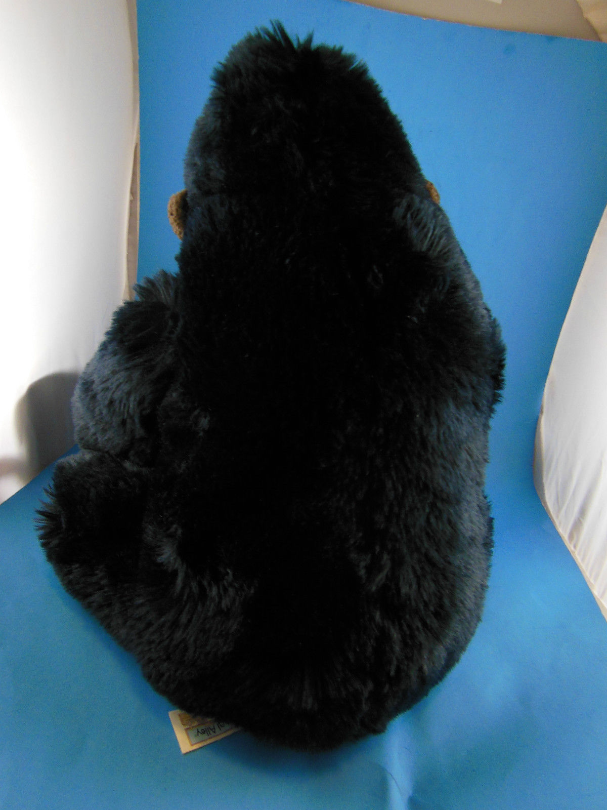 gorilla cuddly toy