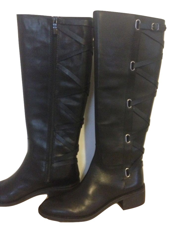 bcbg black leather boots