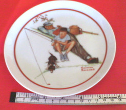 Vintage Collector Plate Norman Rockwell Waiting For Dinner 6-1/2 inch Pl... - $5.99