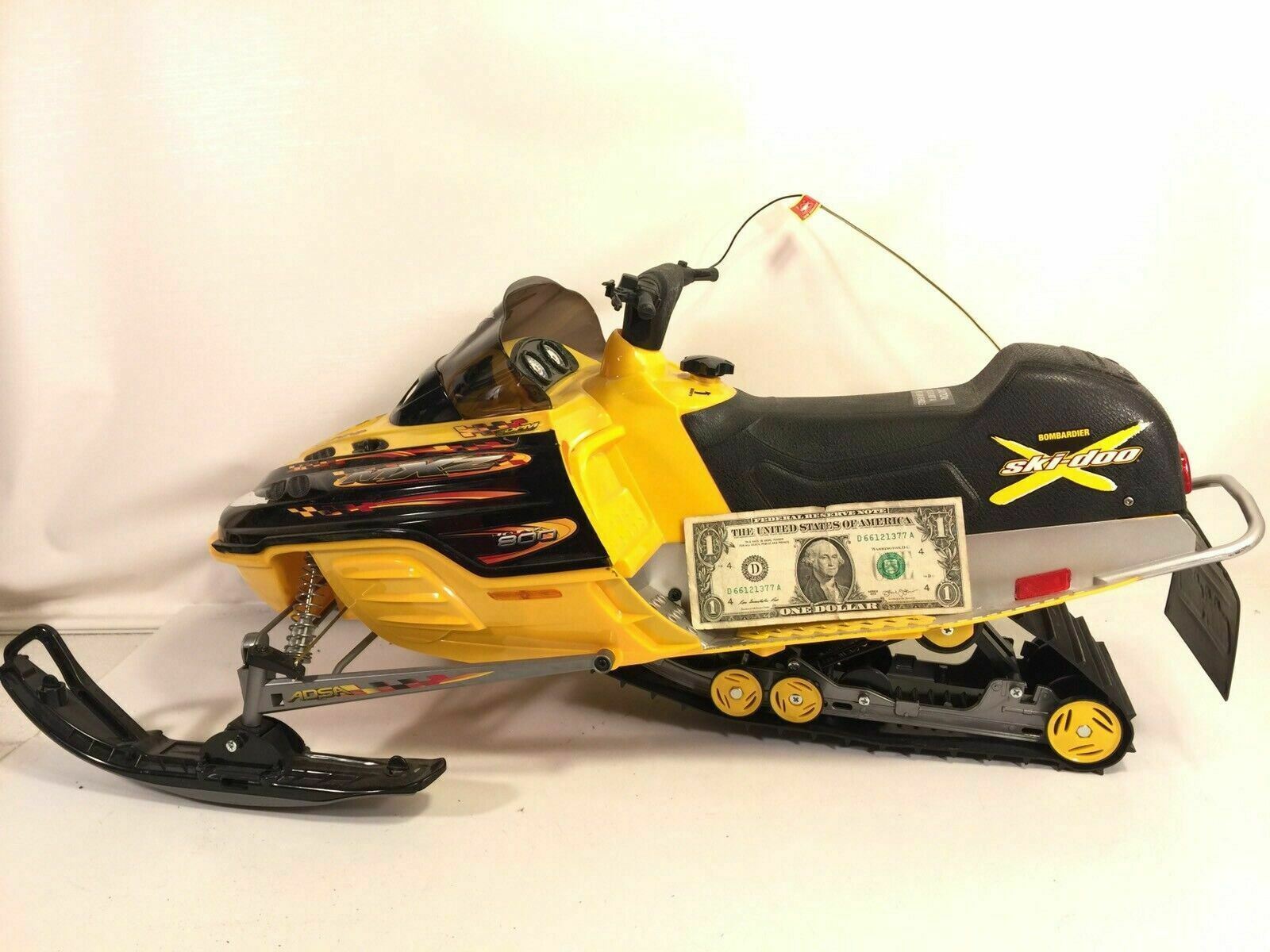 radio controlled snow cat