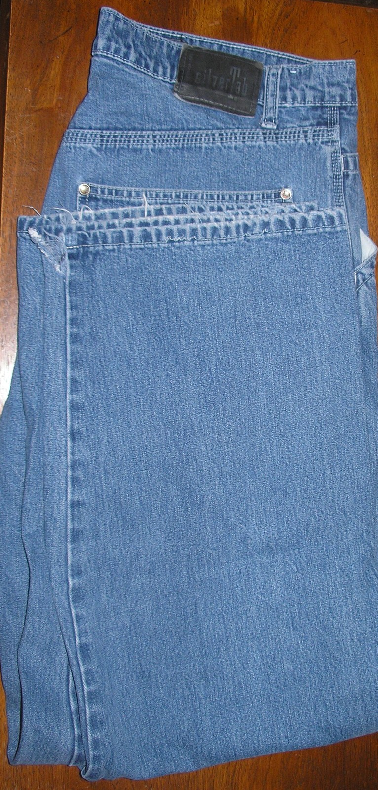 levis blue tab jeans