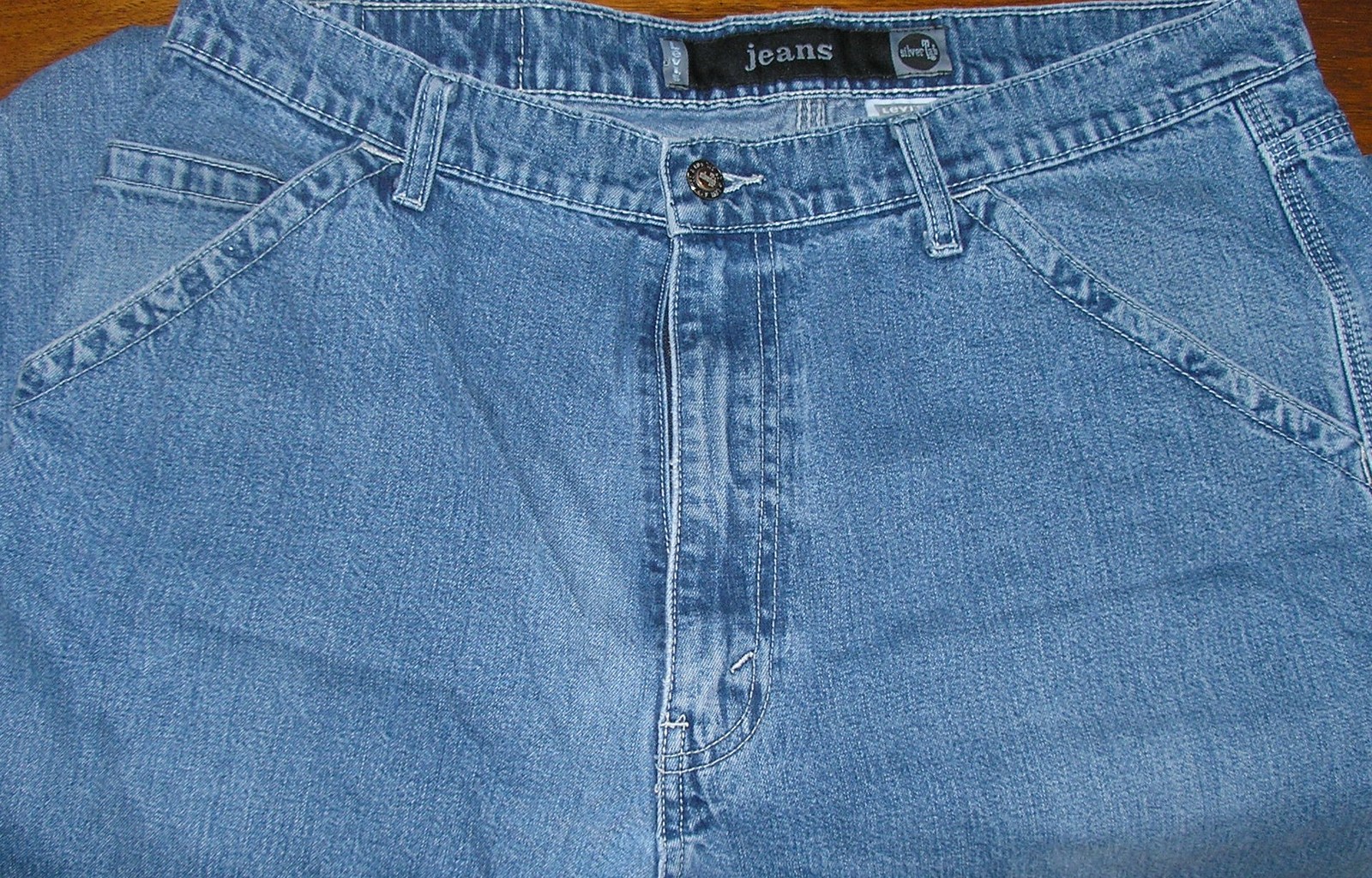 levis blue tab jeans