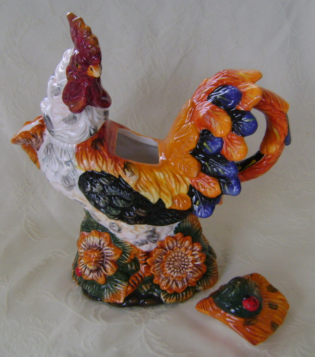 Colorful Rooster, Ceramic, Teapot Chickens