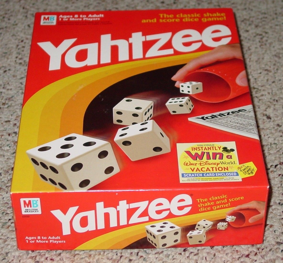YAHTZEE "80 SCORE CARDS by PARKER BROTHERS 2004  BRAND NEW SEALED 