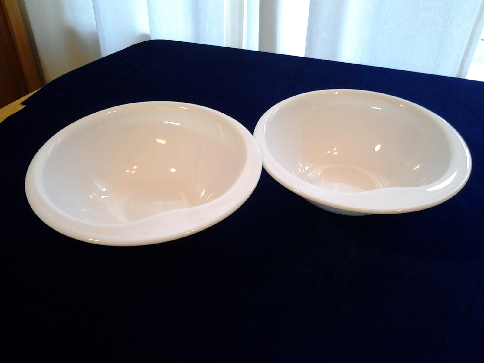 Corelle Vitrelle (2) White Cereal Bowls with Lip handle, 2.5" Tall, 7