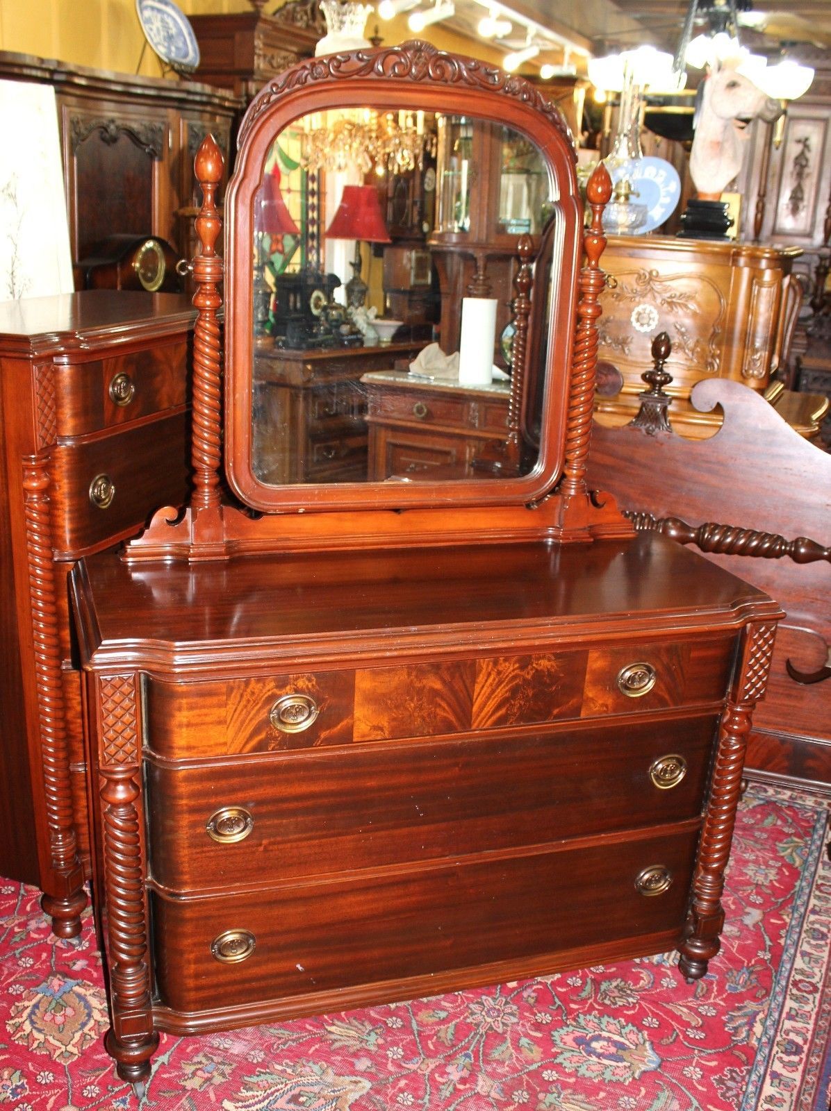 Beautiful American Antique Mahogany Bedroom Set 4 Pieces 1900 1950     57 