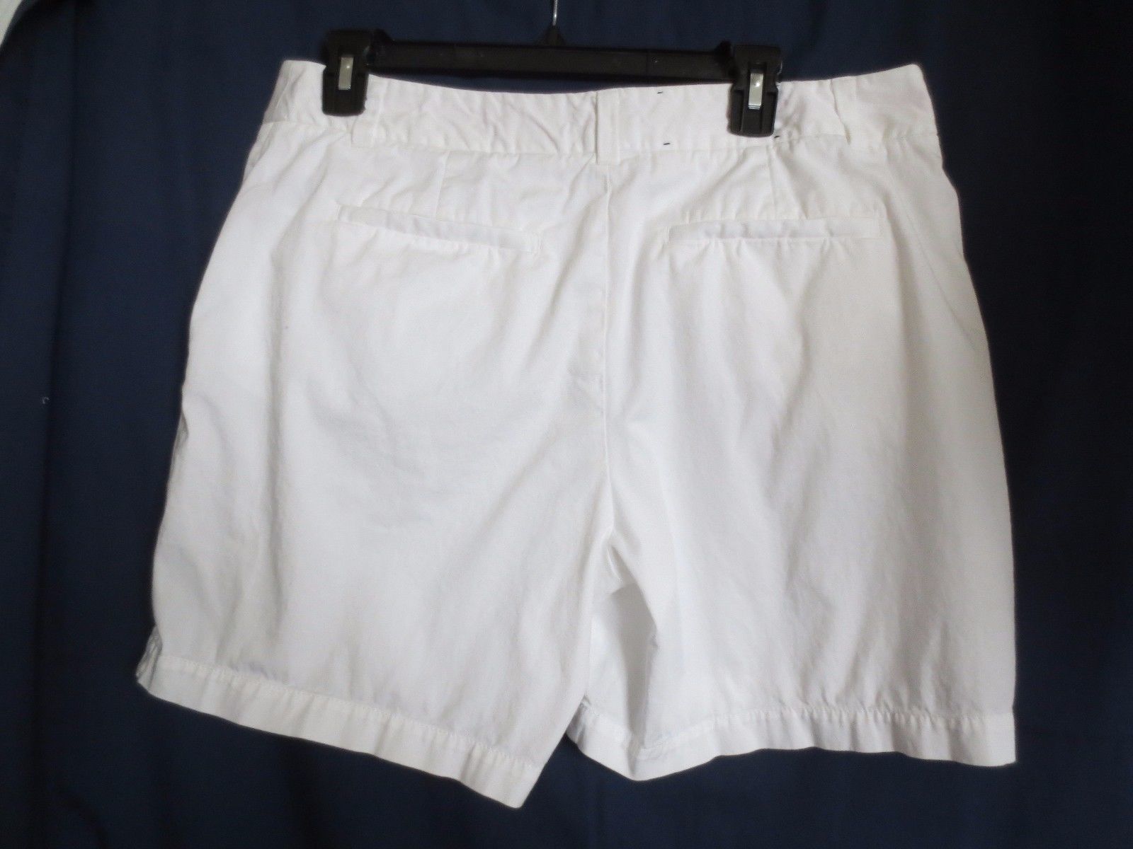 liz claiborne pull on shorts