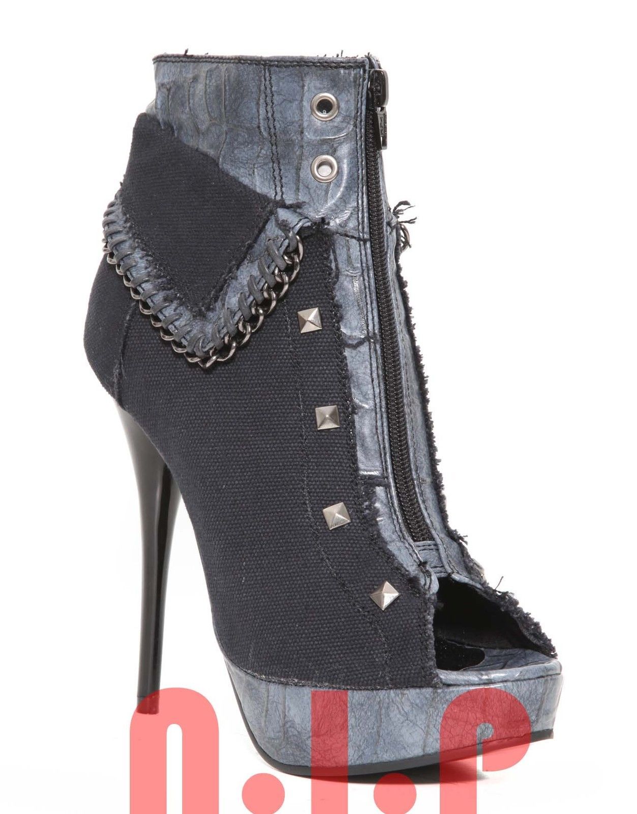 chain platform boots