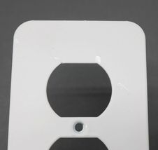 Sanus B0S1-W1 Small Device Outlet Mount READ image 11