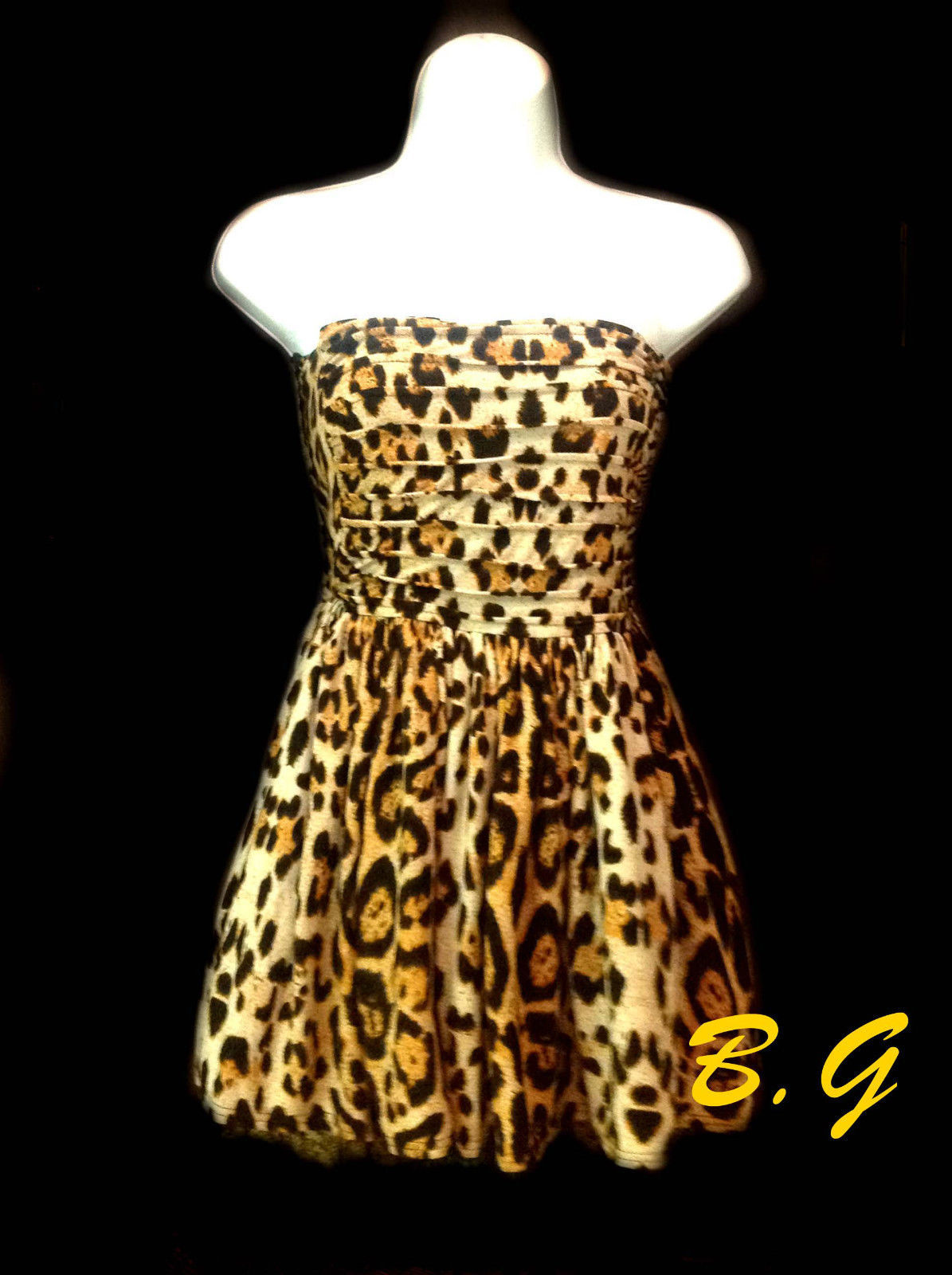Shibuya 109 Gyaru MOUSSY Leopard Strapless Fit and Flare Lace Dress ...