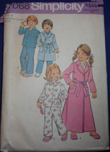 Simplicity Child’s Robe In Two Lengths & Pajamas Size 4 #7068  - $5.99