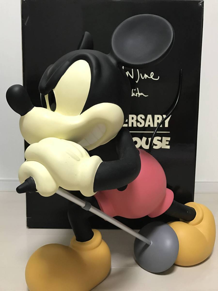 mickey mouse big figure