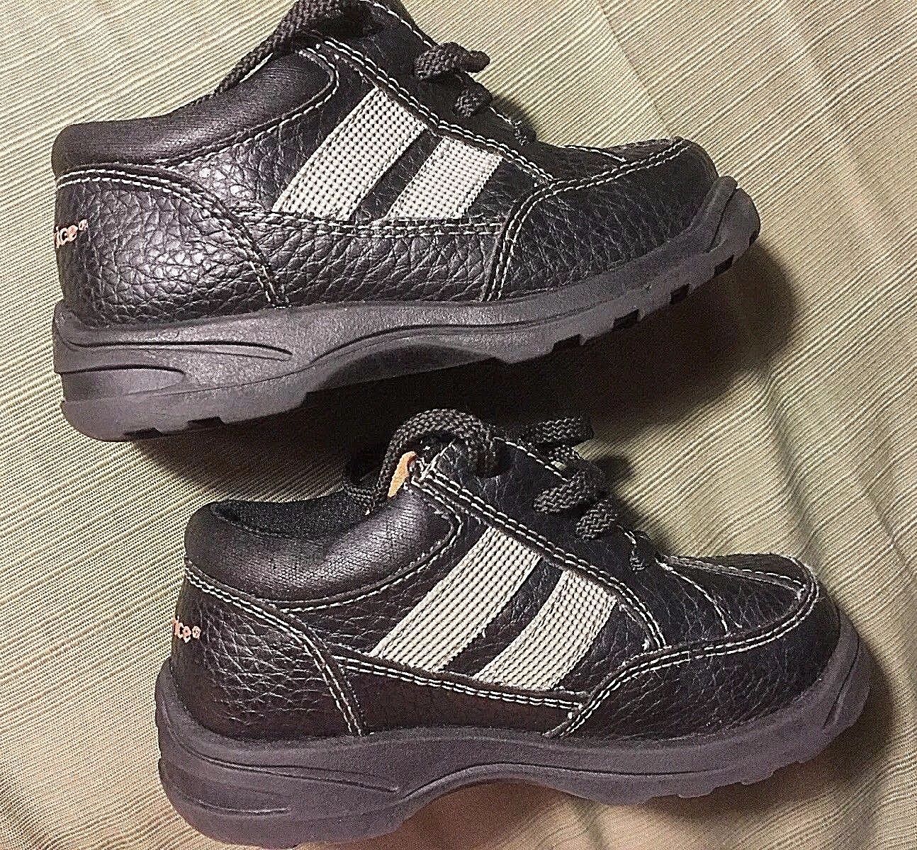 Fisher-Price Skid Resistant Size 7 Black Lace Up skid resist athletic baby Shoes - $7.61