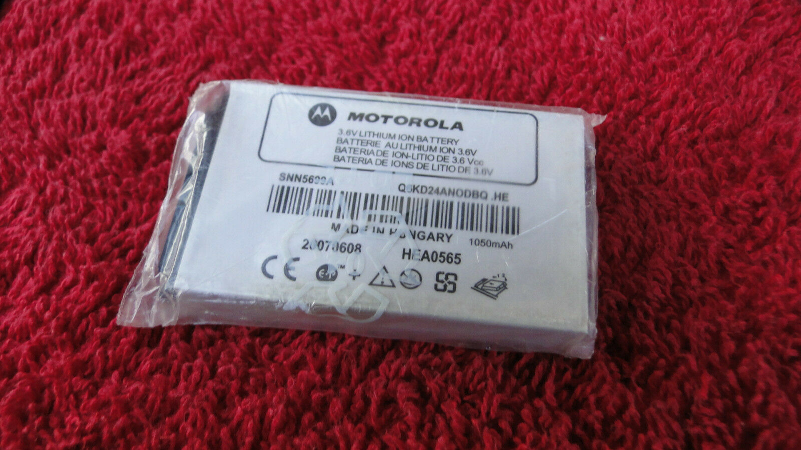 Primary image for Genuine Original Motorola Battery SNN5699A for C150 E398 T720 T721 V810 ROKR E1