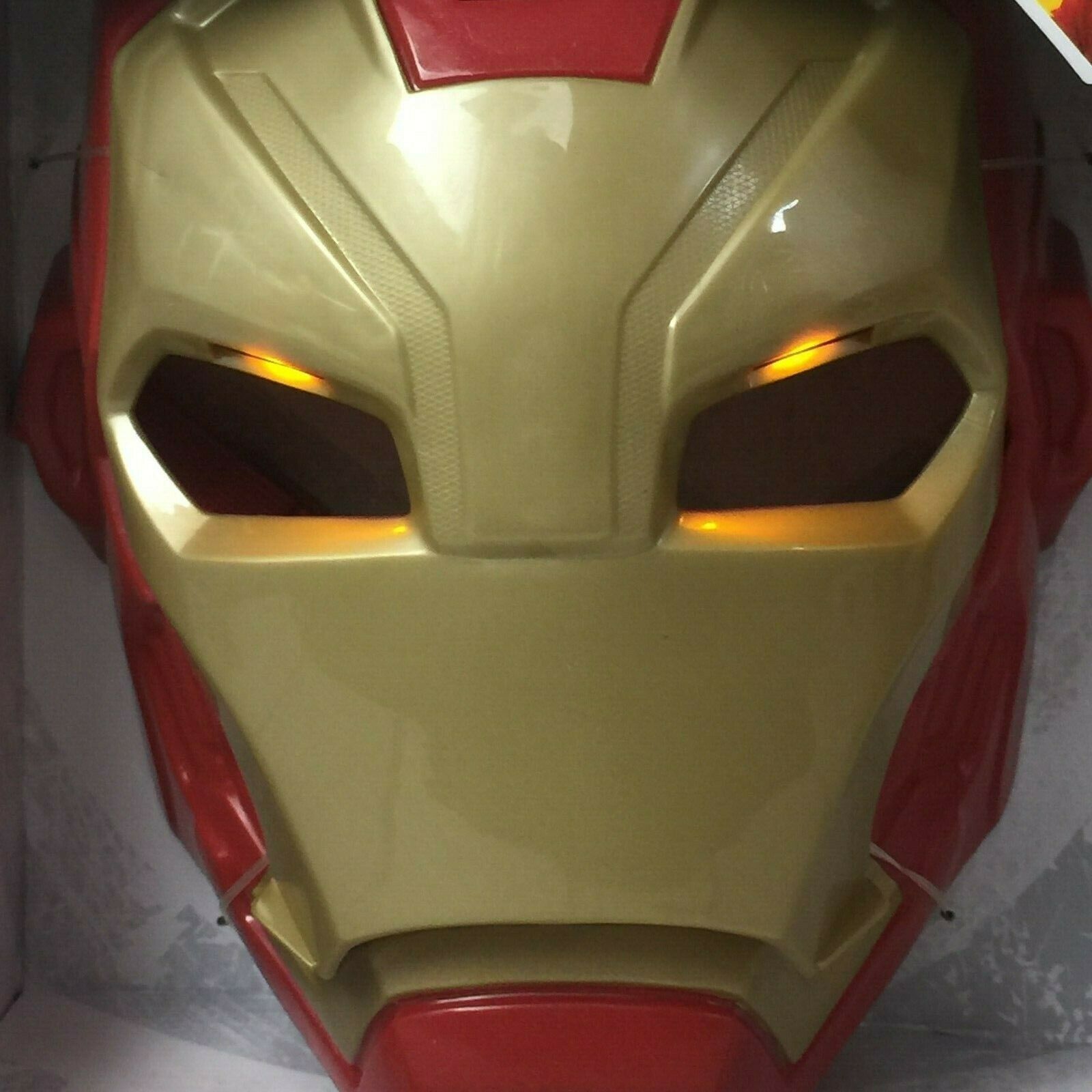 NEW Civil War Iron Man Tech FX Mask and Blast Slide  Marvel Captain America 