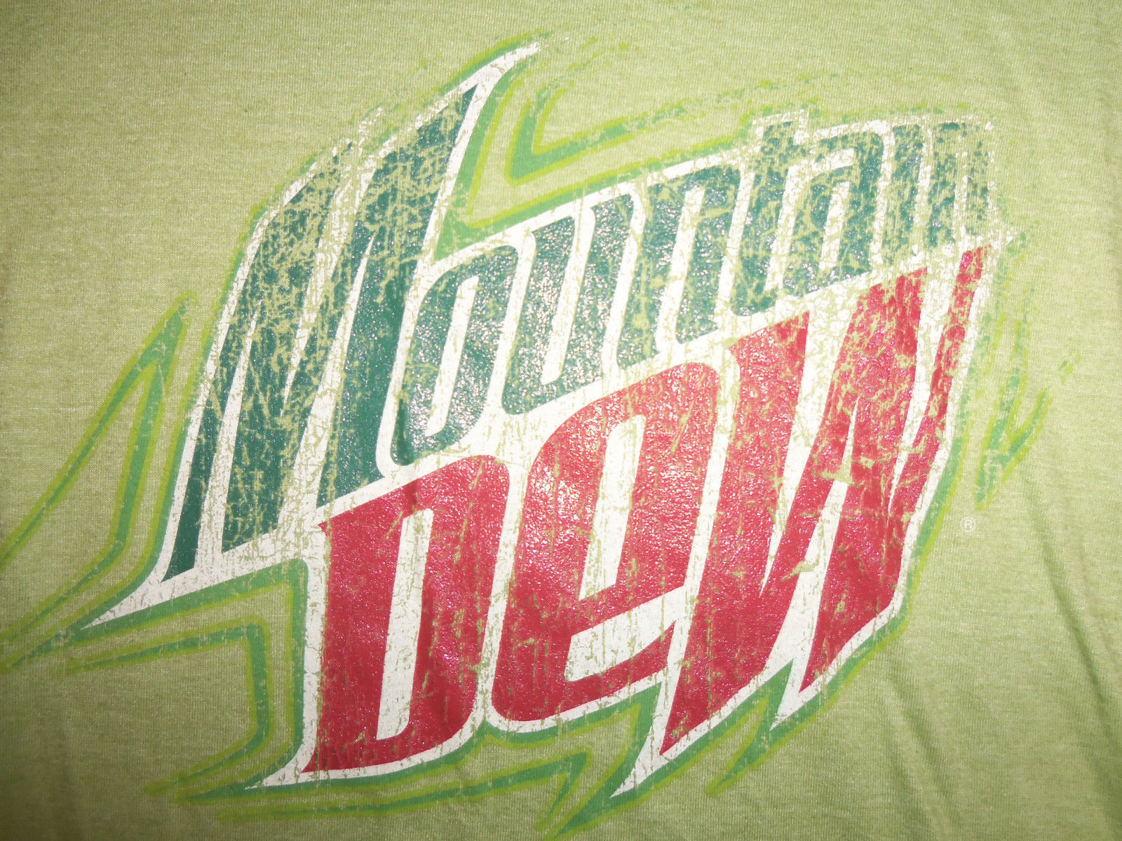 Primary image for Mountain Dew Soda Pop Beverage Green 52/48 Graphic Print T Shirt - L