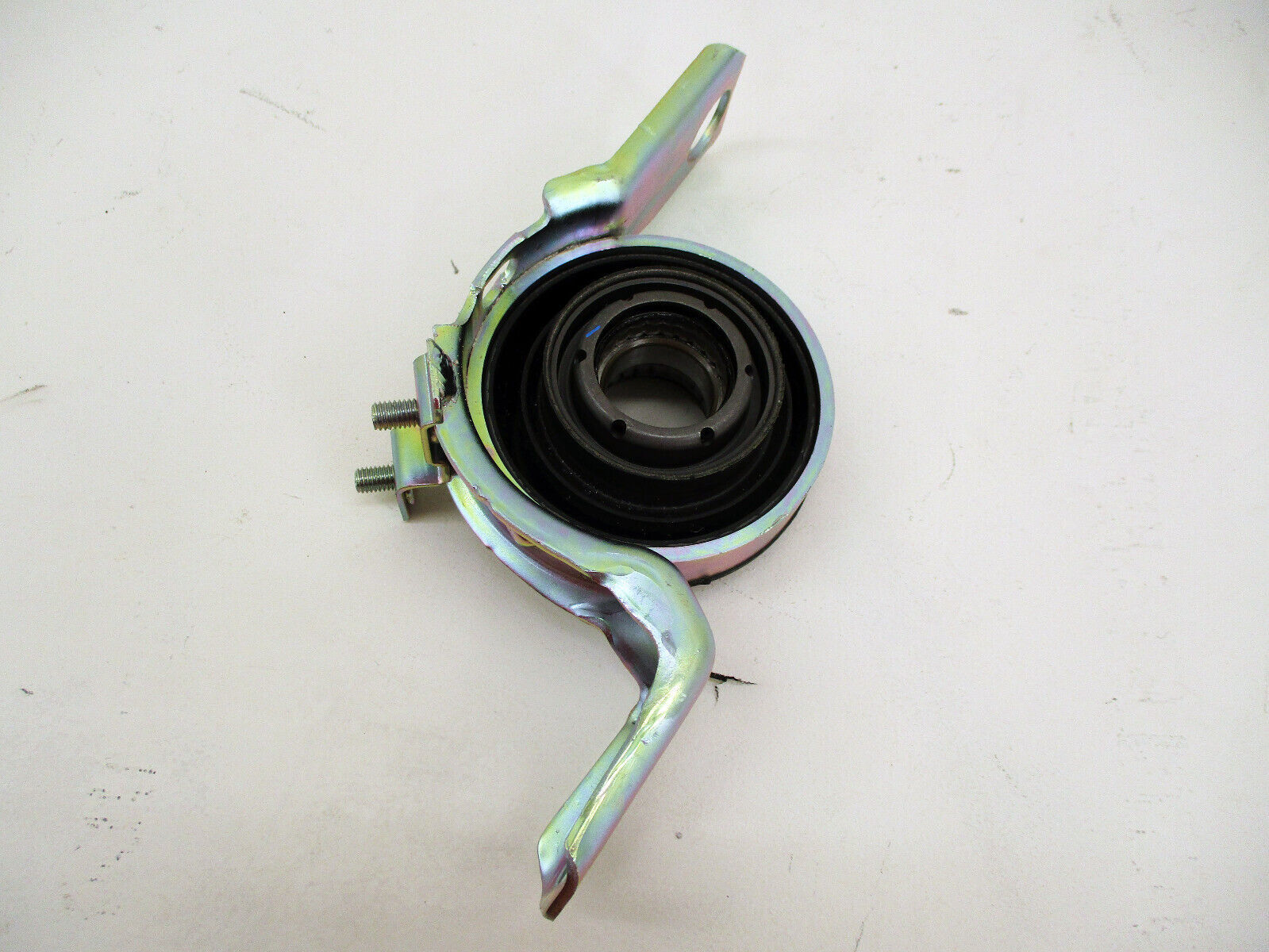 New OEM Propeller Shaft Center Bearing 20032006 Mitsubishi Outlander