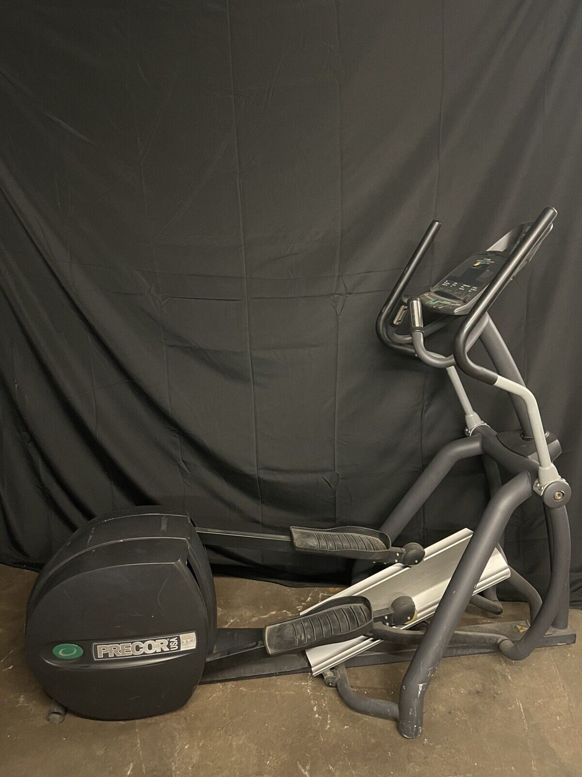 Precor EFX 556 USED Cordless Elliptical CrossTrainer Ellipticals