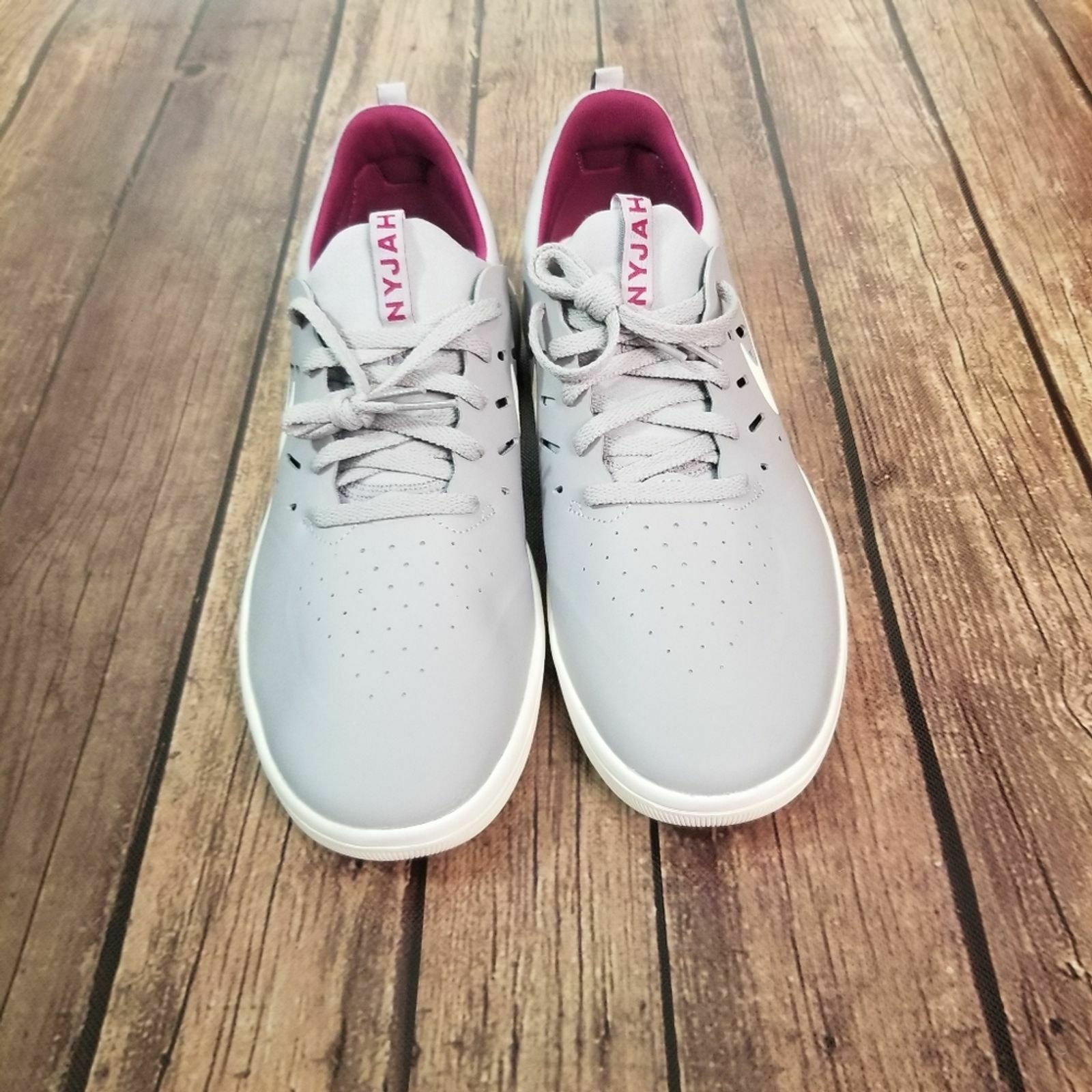 nike sb nyjah free atmosphere grey & berry skate shoes