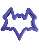 Halloween Comfort Grip Bat Cookie Cutter Wilton Plastic - $2.96