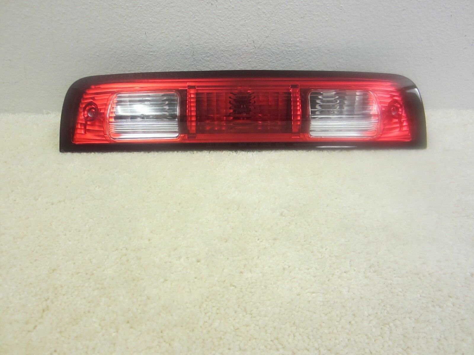 DODGE RAM 1500 2500 3500 OEM REAR 3RD THIRD BRAKE / CAB LIGHT