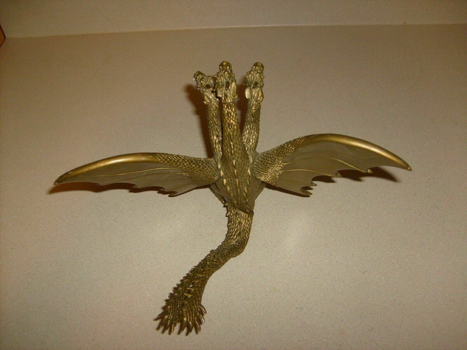 king ghidorah bandai