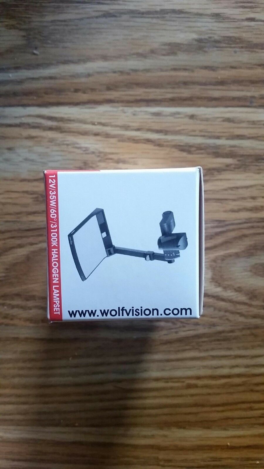 VZ-9Plus Details about   NEW Wolfvision Visualizer 12V/35W/60* Halogen 101038 Lampset for VZ-9 
