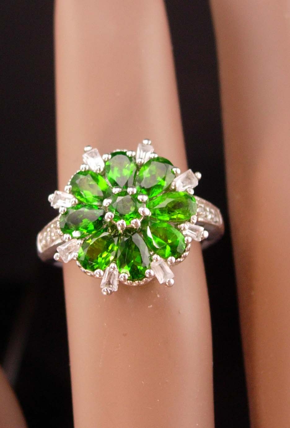 Primary image for Gorgeous diamond baguette ring / Vintage irish green peridot cocktail ring - Siz