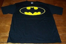 CLASSIC BATMAN SYMBOL T-Shirt MENS MEDIUM NEW Dc Comics - $19.80
