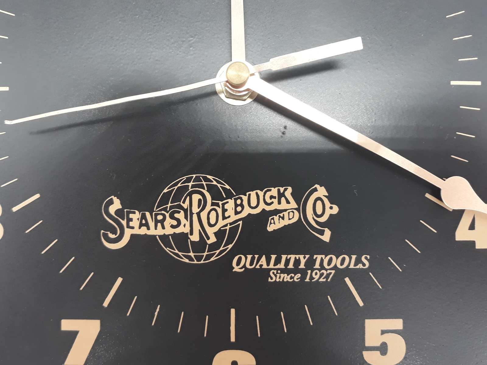 VINTAGE Craftsman Sears Roebuck Shop Clock Black Steel Circular Blade