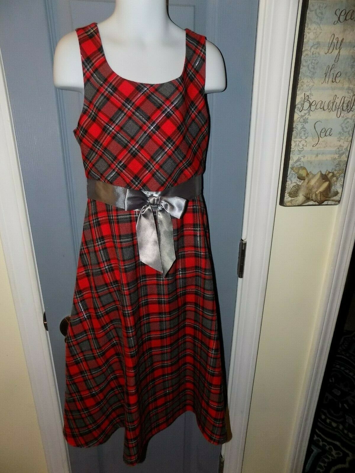 Bonnie Jean Silver/ Black/Red/ Gray Plaid Dress W/ Gray Bow Size 7 Girl's EUC - $21.50