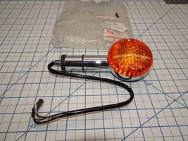 Suzuki 35602-41F30 Turn Signal Light Lamp Assy Front OEM - $58.01