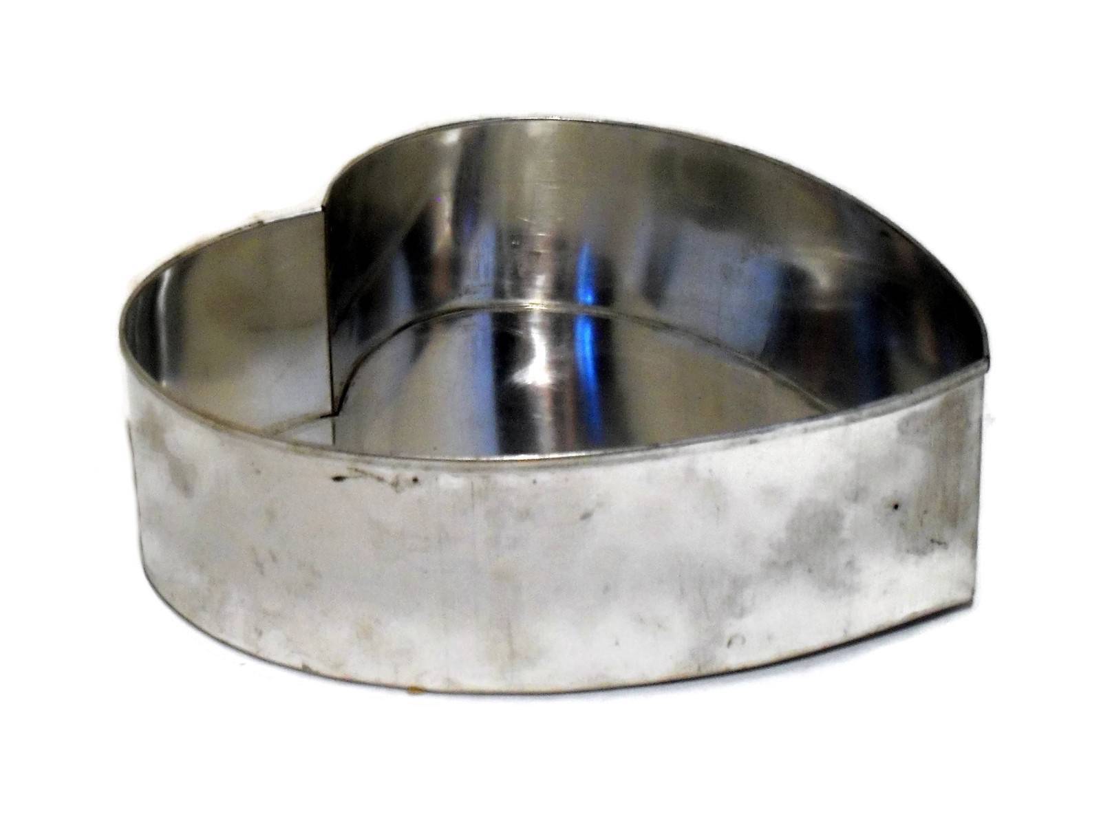 Vintage Cake Pan Professional Handmade Heart Bakeware Cake Pans