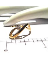 Retro Vintage 10K Gold Ring Elegant Wavy Flair Diamond  Size 6  2.0 gr - £70.83 GBP