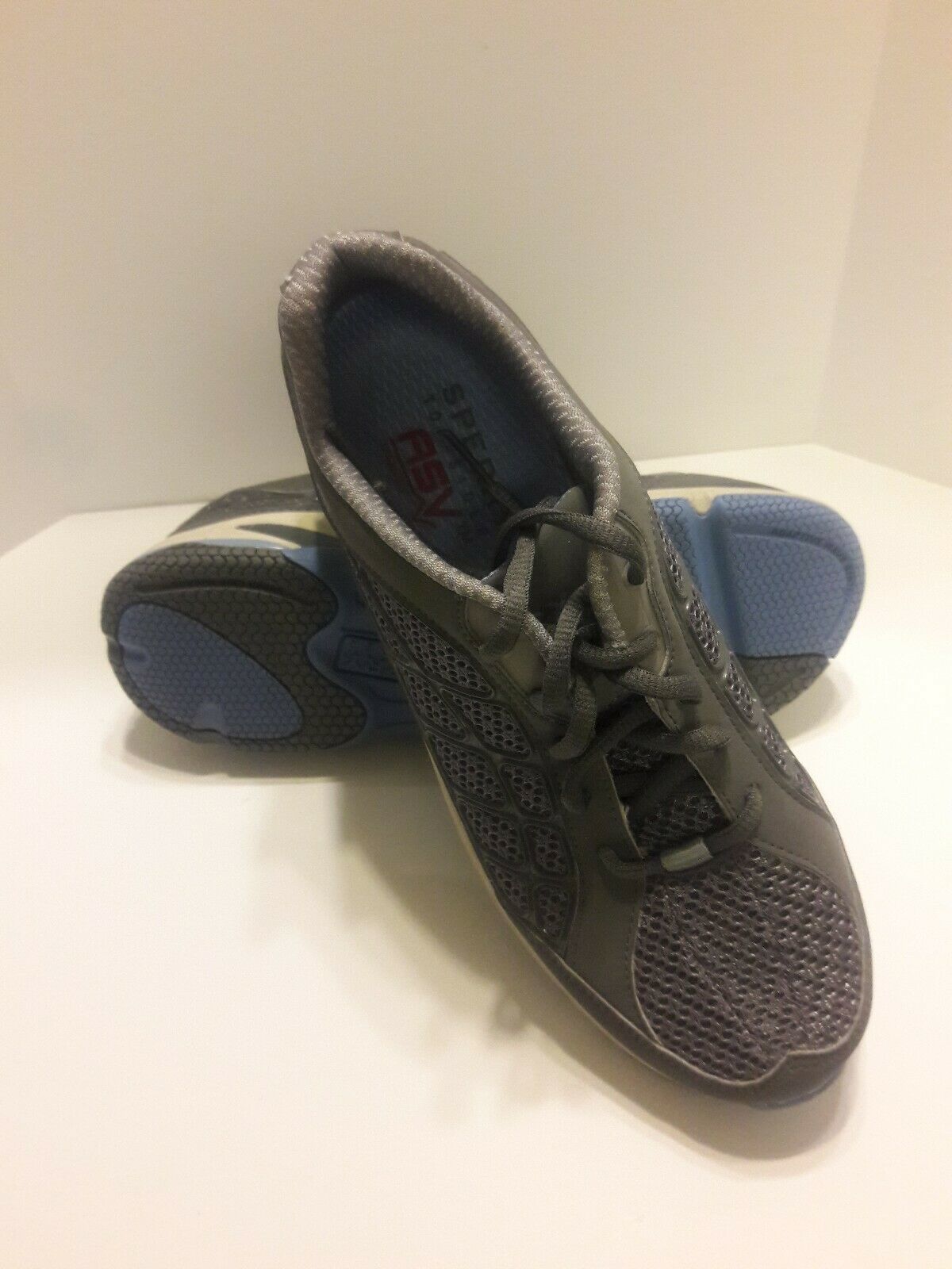 sperry water shoes womens